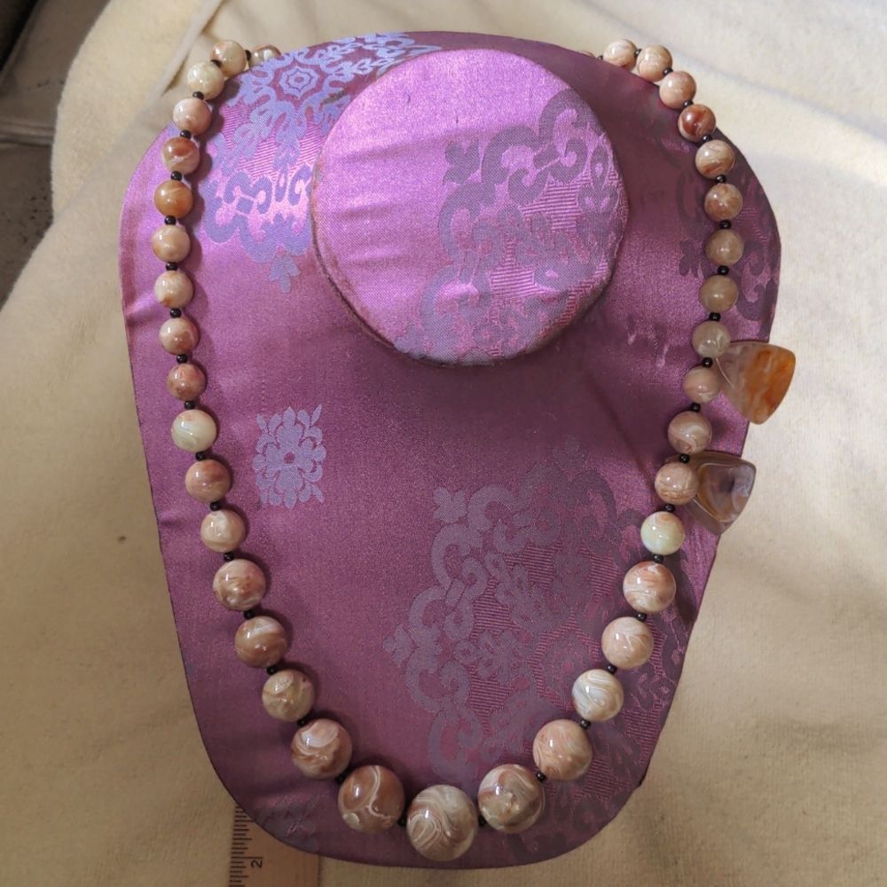 A007 Vintage Marbled Lucite Necklace & Earring Set